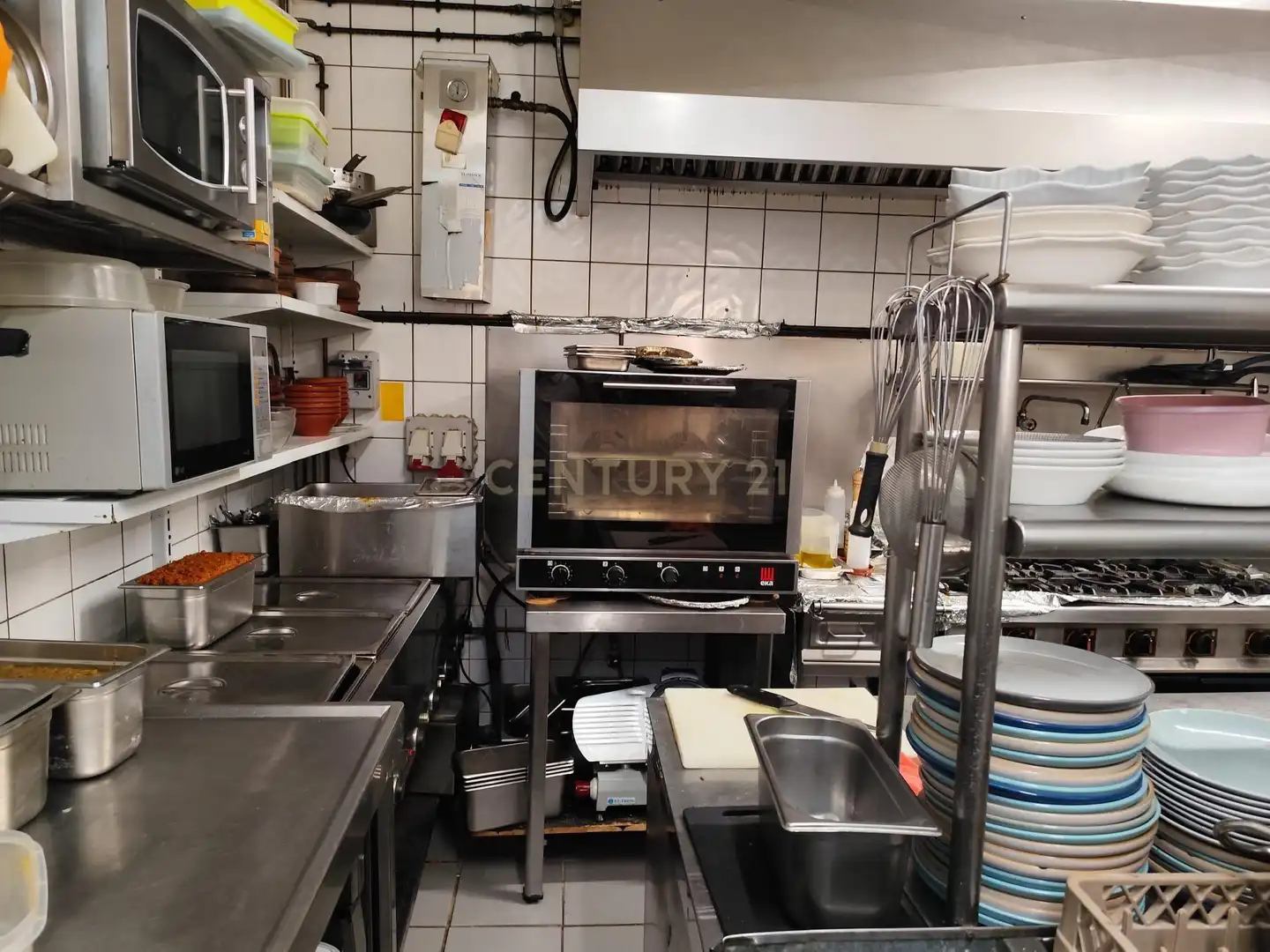 Local comercial en traspàs a PS JESUS SANTOS REIN 9 ED. VEGA 1FUENGIROLA (MÁLAGA) 1, imagen 12