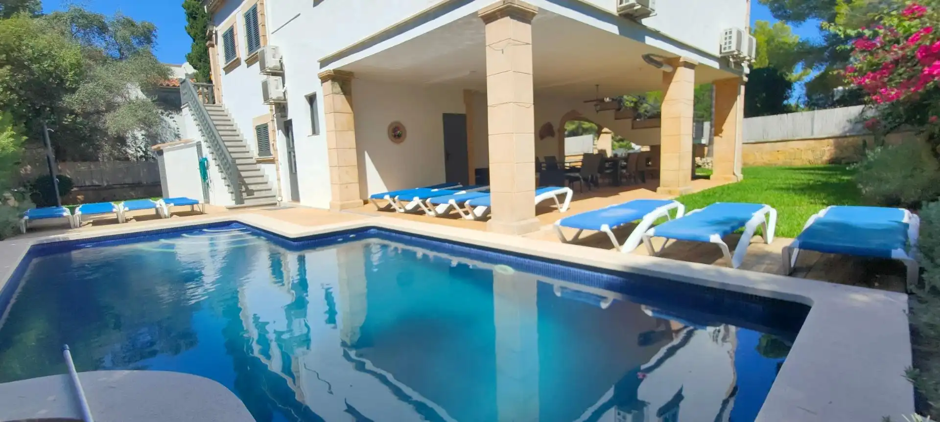 Piscina de Casa o xalet en venda en Alcúdia amb Aire condicionat, Jardí privat i Terrassa