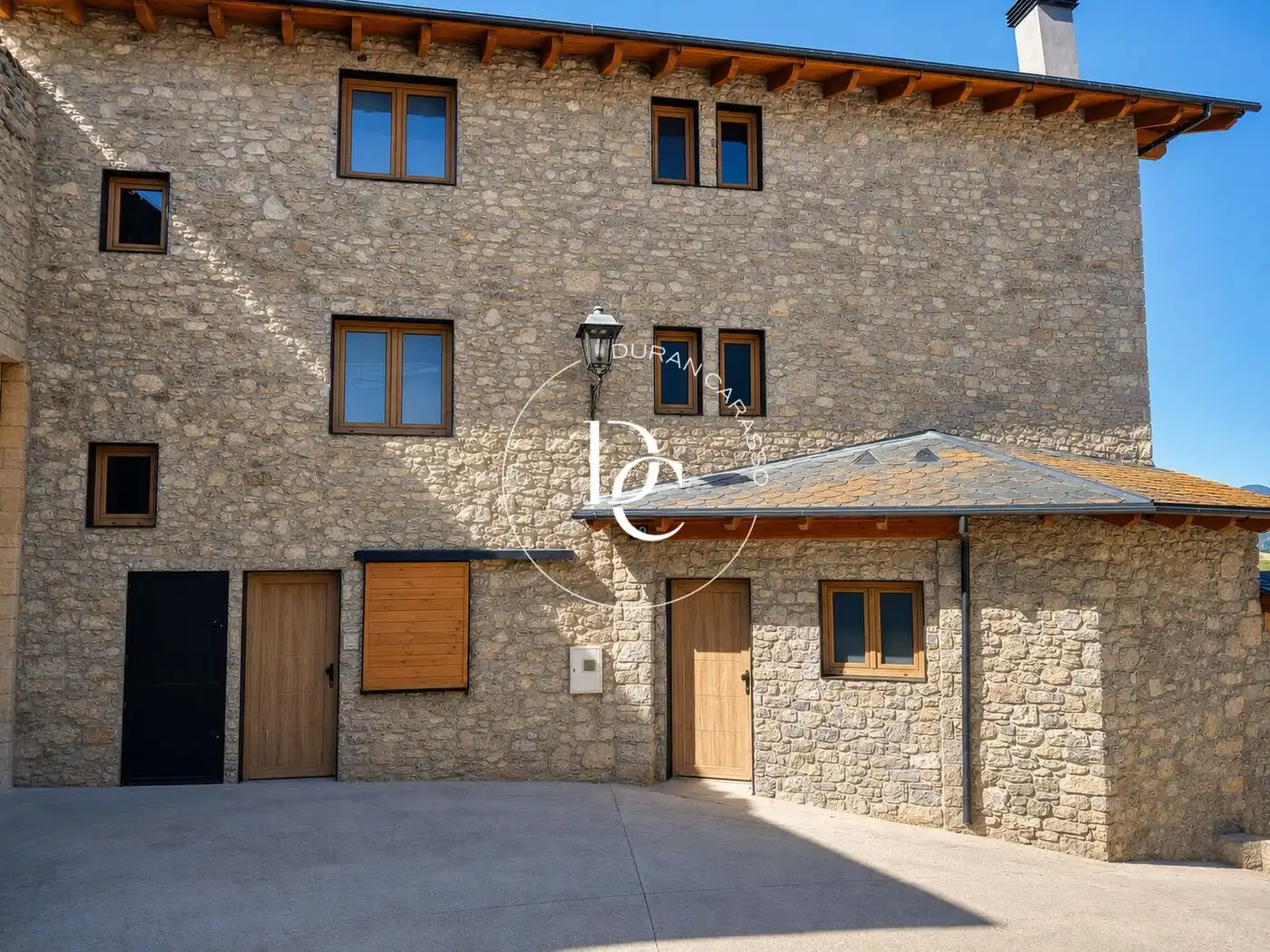 Vista exterior de Piso de alquiler en Bellver de Cerdanya con Aire acondicionado, Calefacción y Trastero