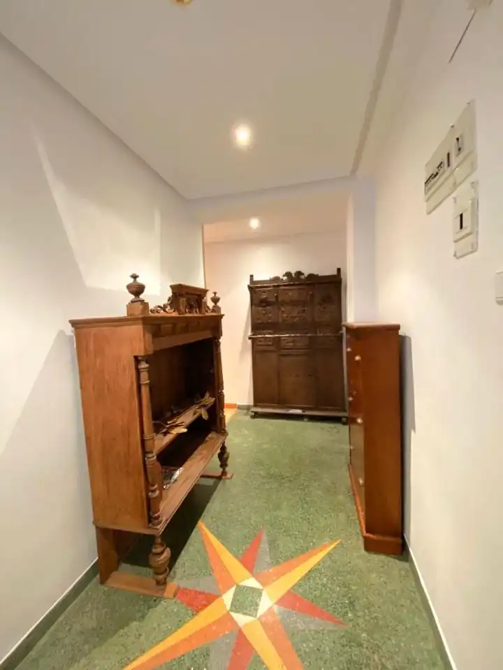 Apartament en venda en León Capital  amb Calefacció i Parquet