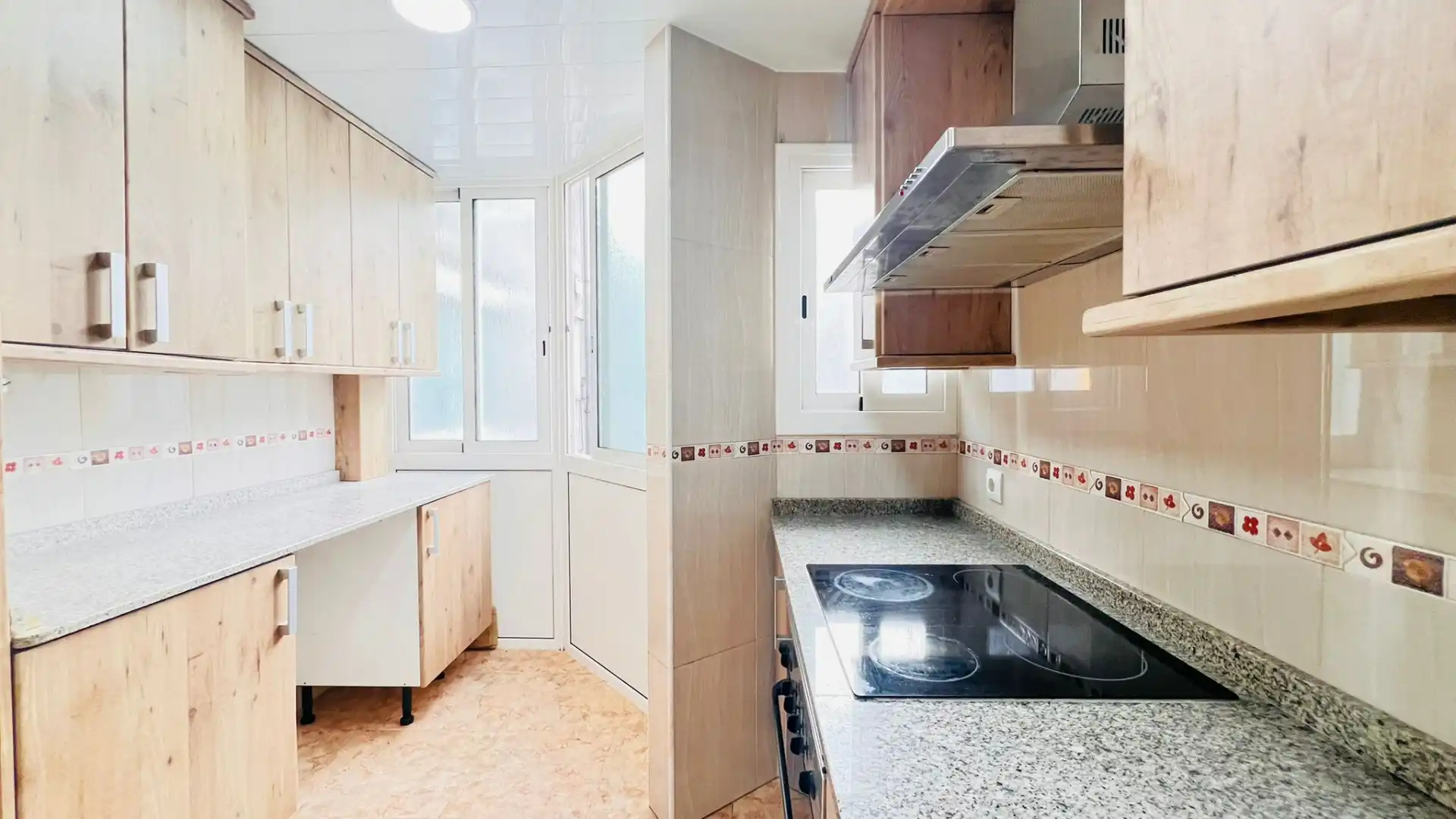 Küche von Wohnung zum Verkauf in Badalona