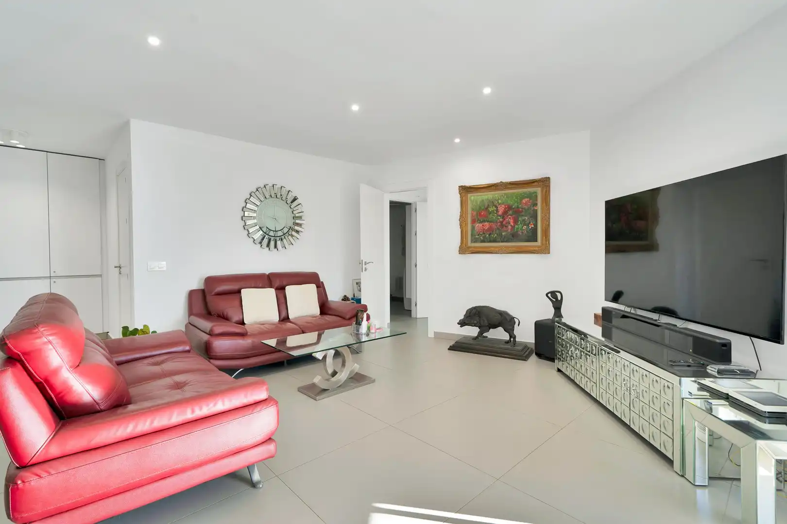 Sala de estar de Apartamento en venta en Marbella con Calefacción, Terraza y Piscina comunitaria