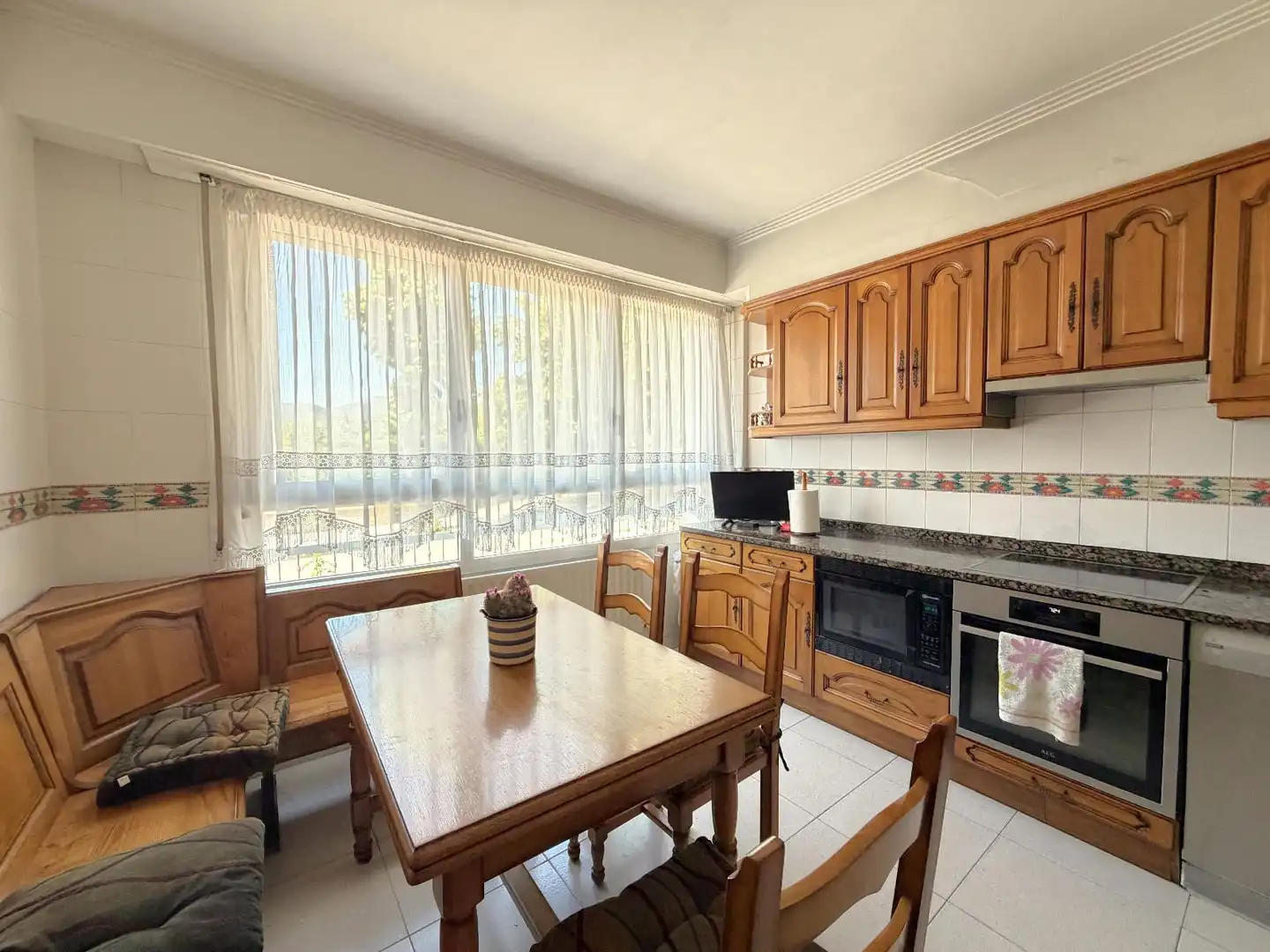 Kitchen of Detached homes for sale in Lasarte-Oria  with Heating, Private garden and Parquet flooring