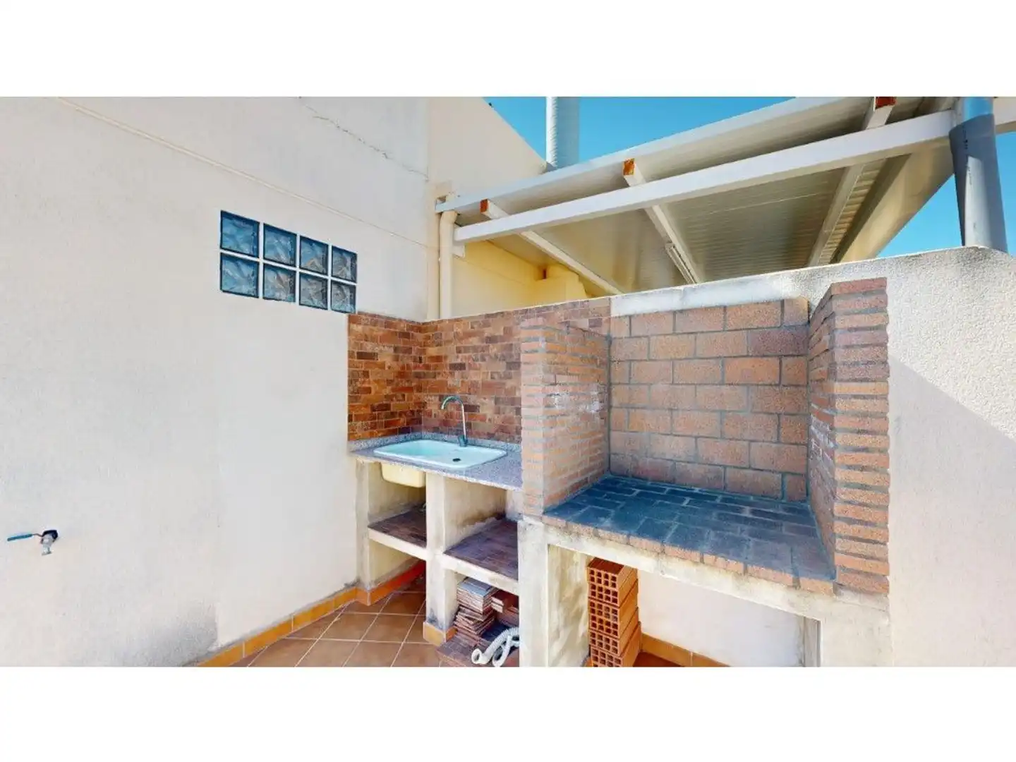 Vista exterior de Dúplex en venda en Vilamarxant amb Aire condicionat, Calefacció i Terrassa
