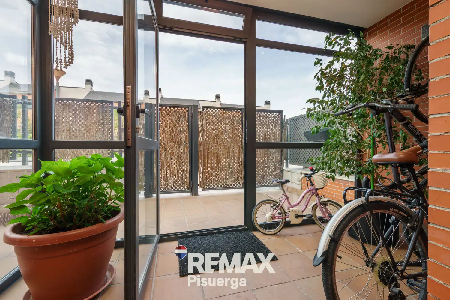Vista exterior de Casa o chalet en venta en Valladolid con Aire acondicionado, Jardín privado y Terraza