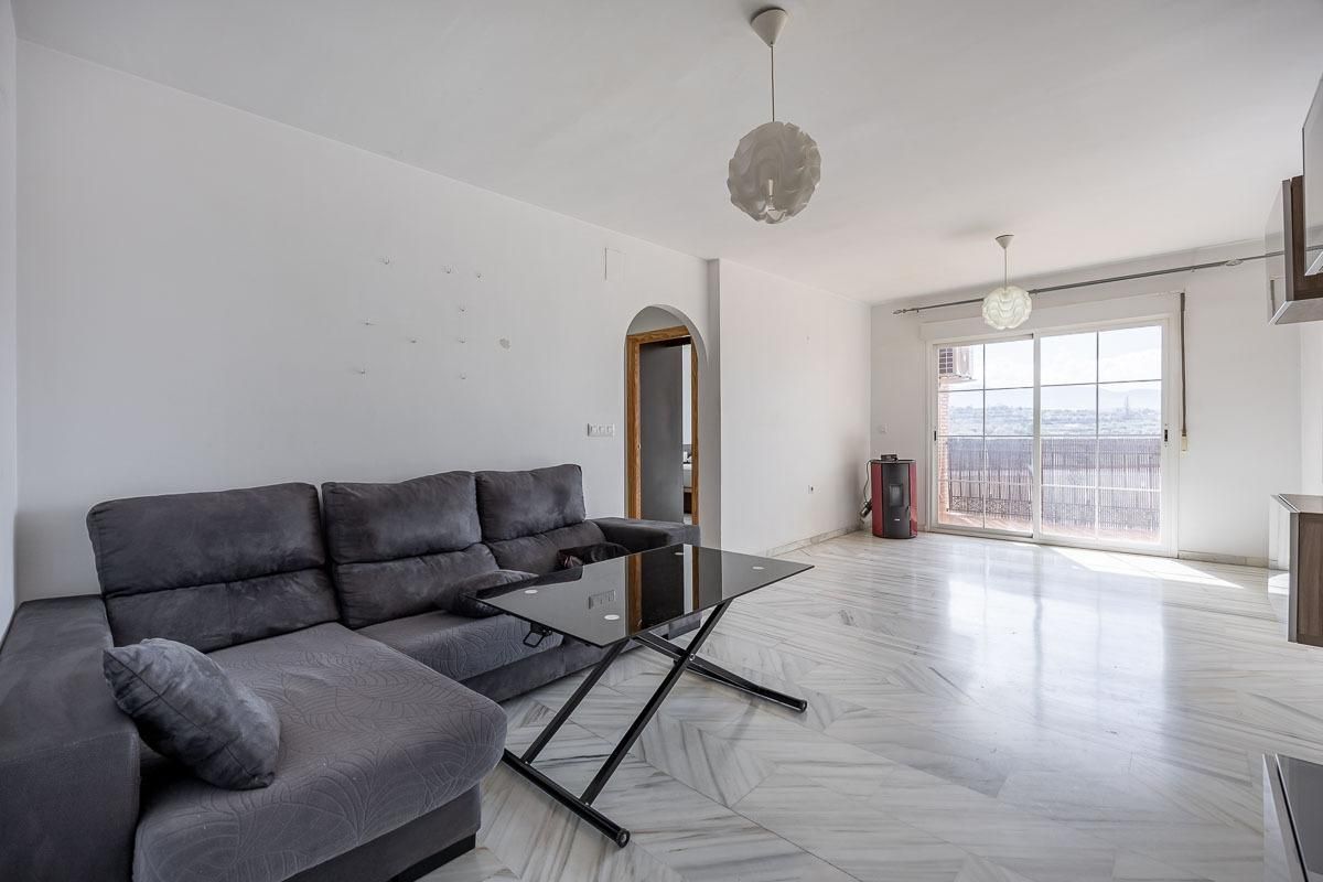 Living room of Flat for sale in Gójar  with Air Conditioner, Storage room and Balcony