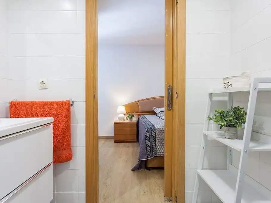 Habitación de Apartamento para compartir en Irun  con Aire acondicionado, Parquet y Amueblado