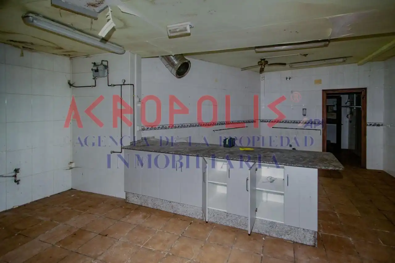 Küche von Wohnung zum Verkauf in Vega de Valcarce mit Heizung