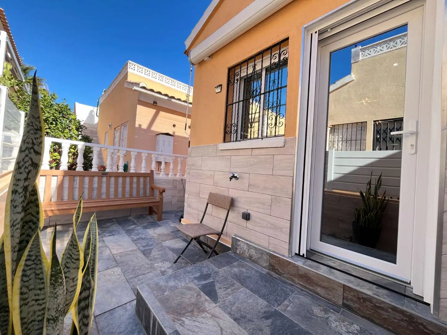 Jardí de Casa o xalet en venda en Orihuela amb Aire condicionat, Calefacció i Terrassa