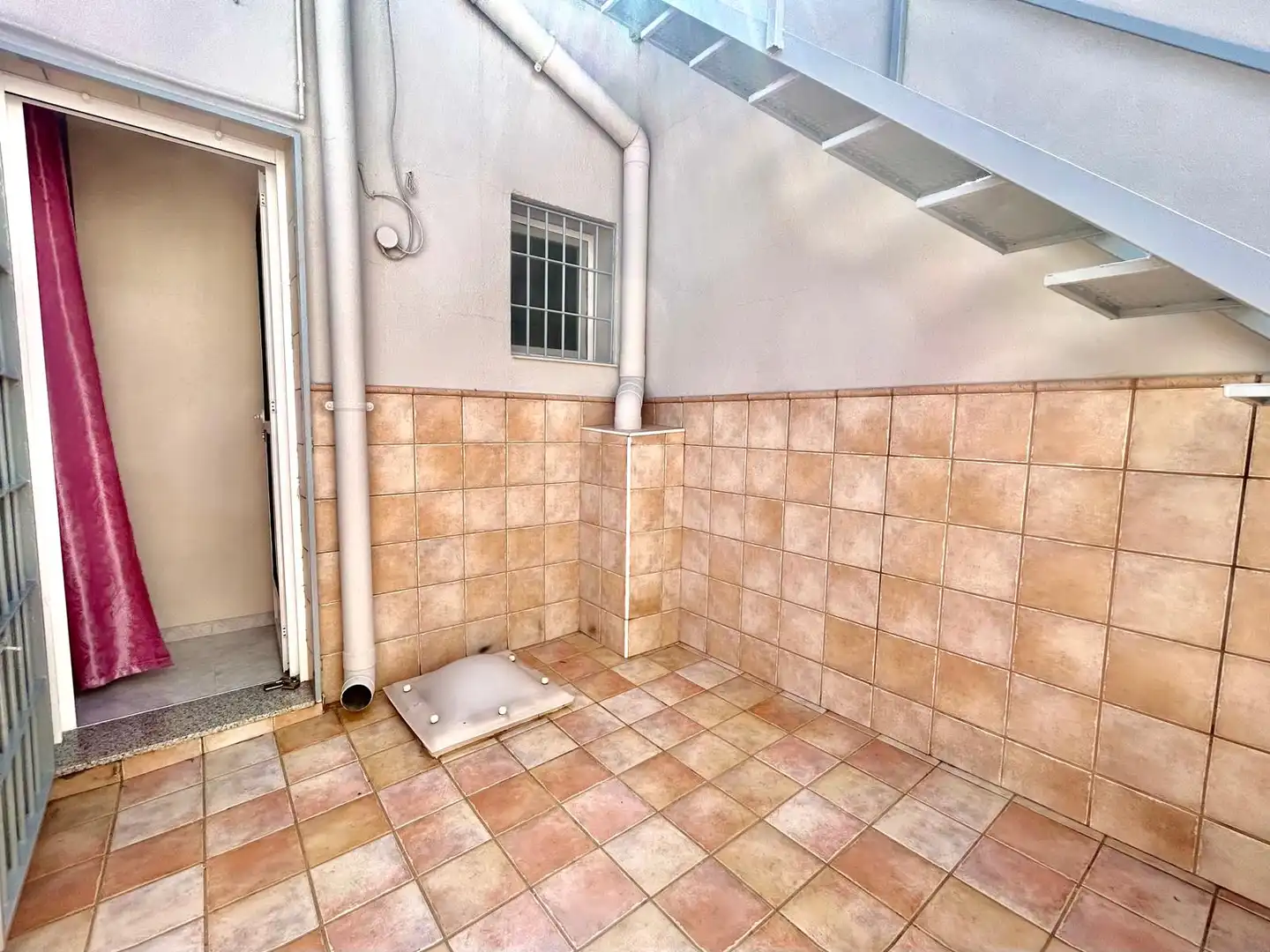 Terraza de Casa adosada en venta en Roquetas de Mar con Aire acondicionado, Calefacción y Jardín privado