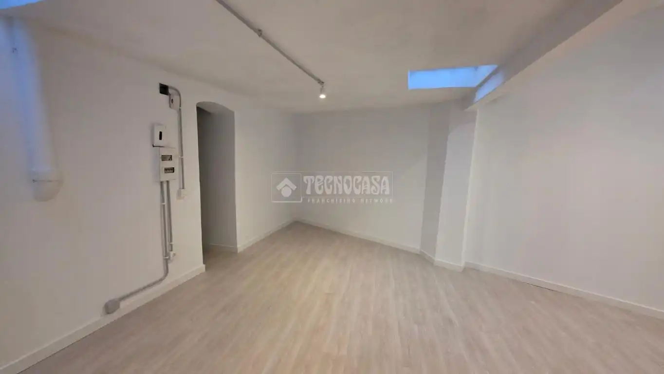 Geschaftsraum zum Verkauf in Madrid mit Heizung