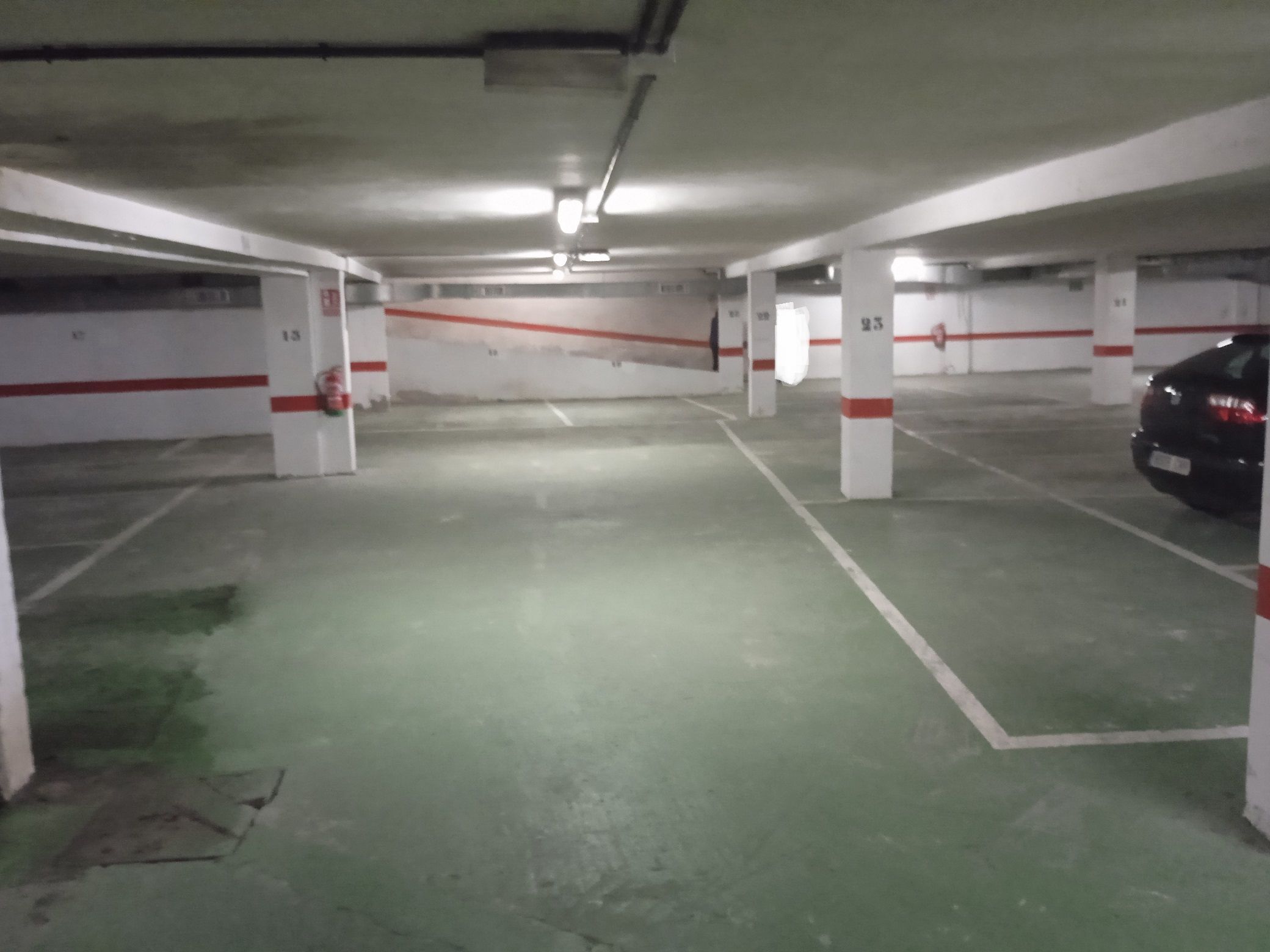 Parking of Garage to rent in Santiago de Compostela 