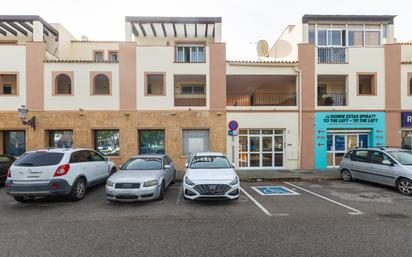 Vista exterior de Local de lloguer en Estepona amb Aire condicionat i Terrassa