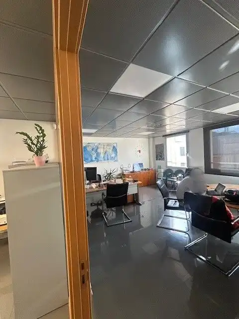 Office space with lift to rent in Eixample, imagen 3