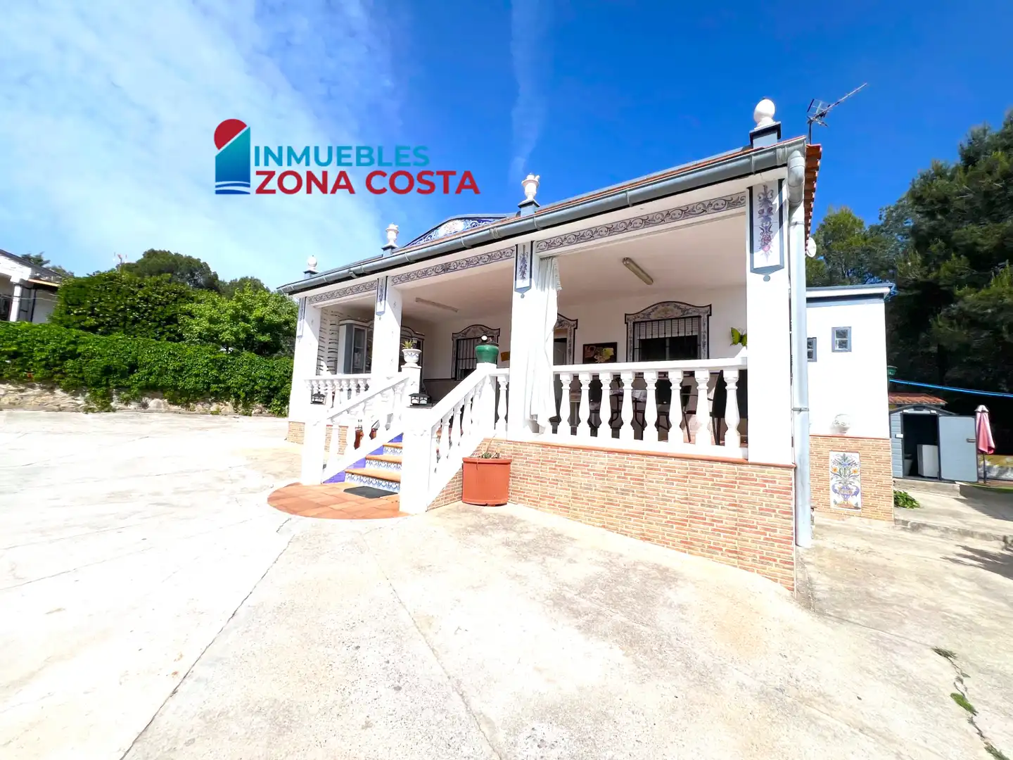 Vista exterior de Finca rústica en venta en Vilamarxant con Aire acondicionado, Jardín privado y Terraza