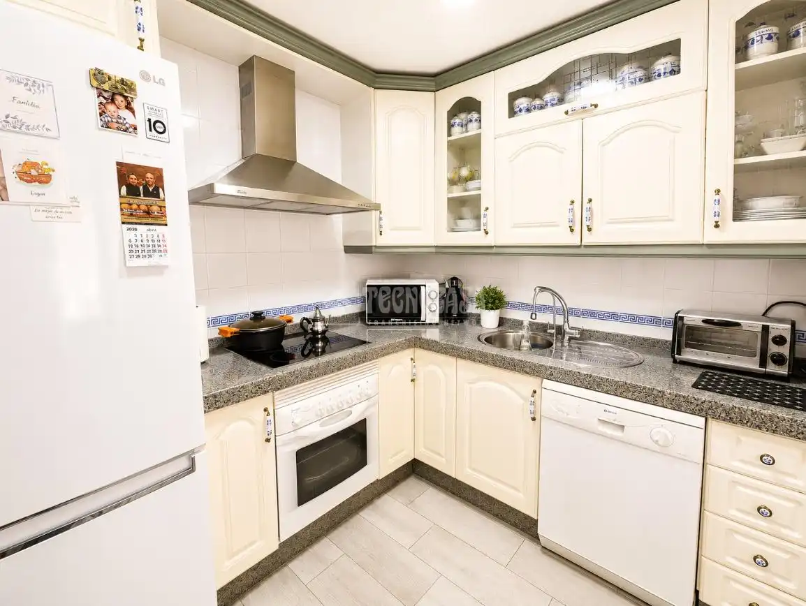 Kitchen of Detached homes for sale in Jerez de la Frontera  with Air Conditioner, Heating and Private garden