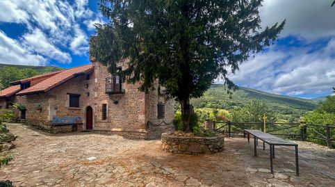 Foto 2 de Casa o chalet en venta en Barrio San Vicente del Monte, Valdáliga, Cantabria
