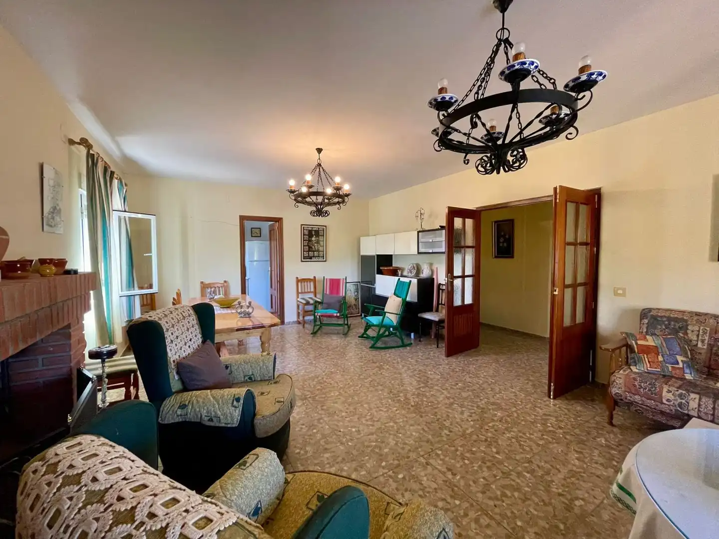 Country homes for sale in Valdepeñas