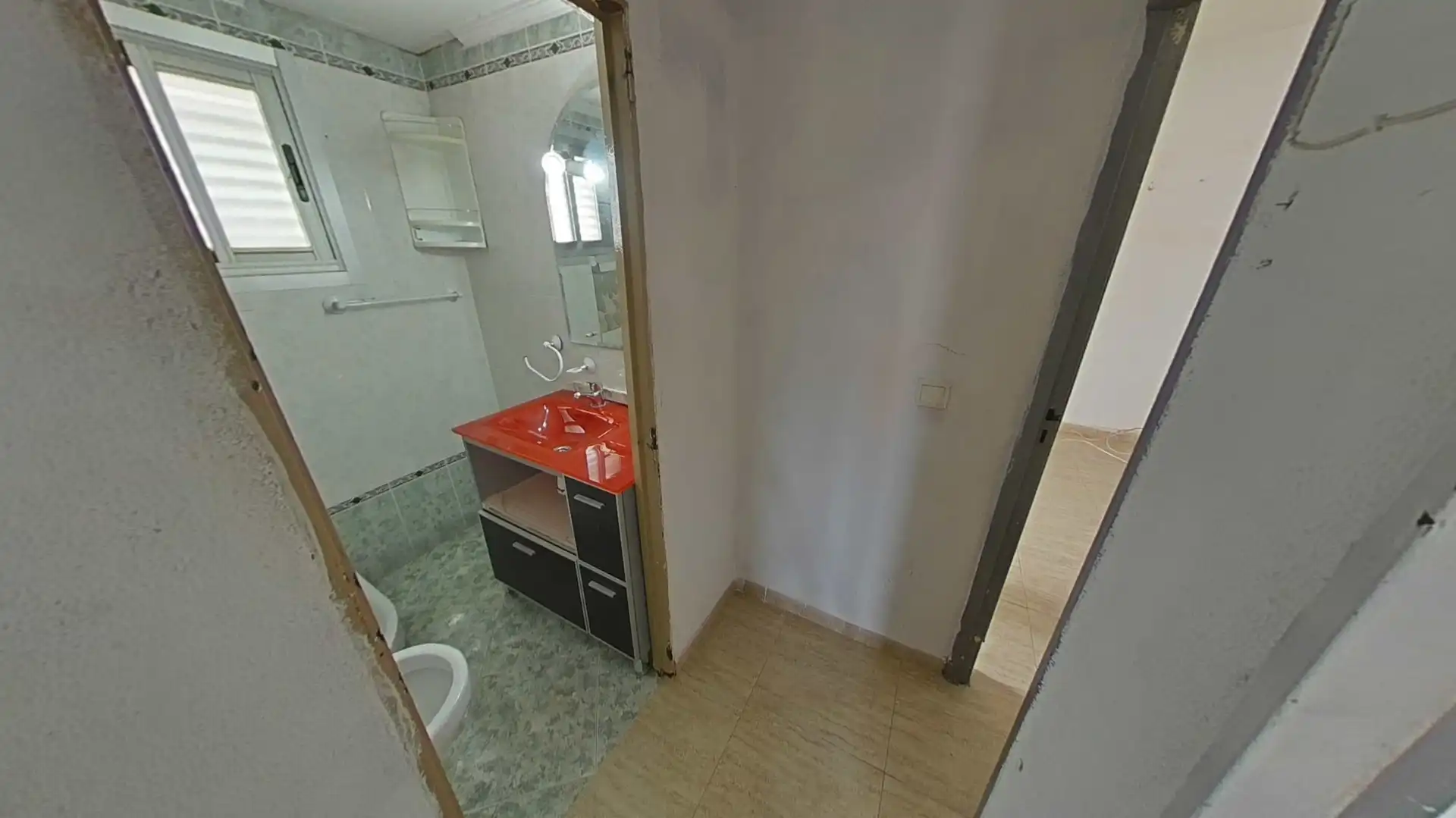Badezimmer von Wohnungen zum Verkauf in Córdoba