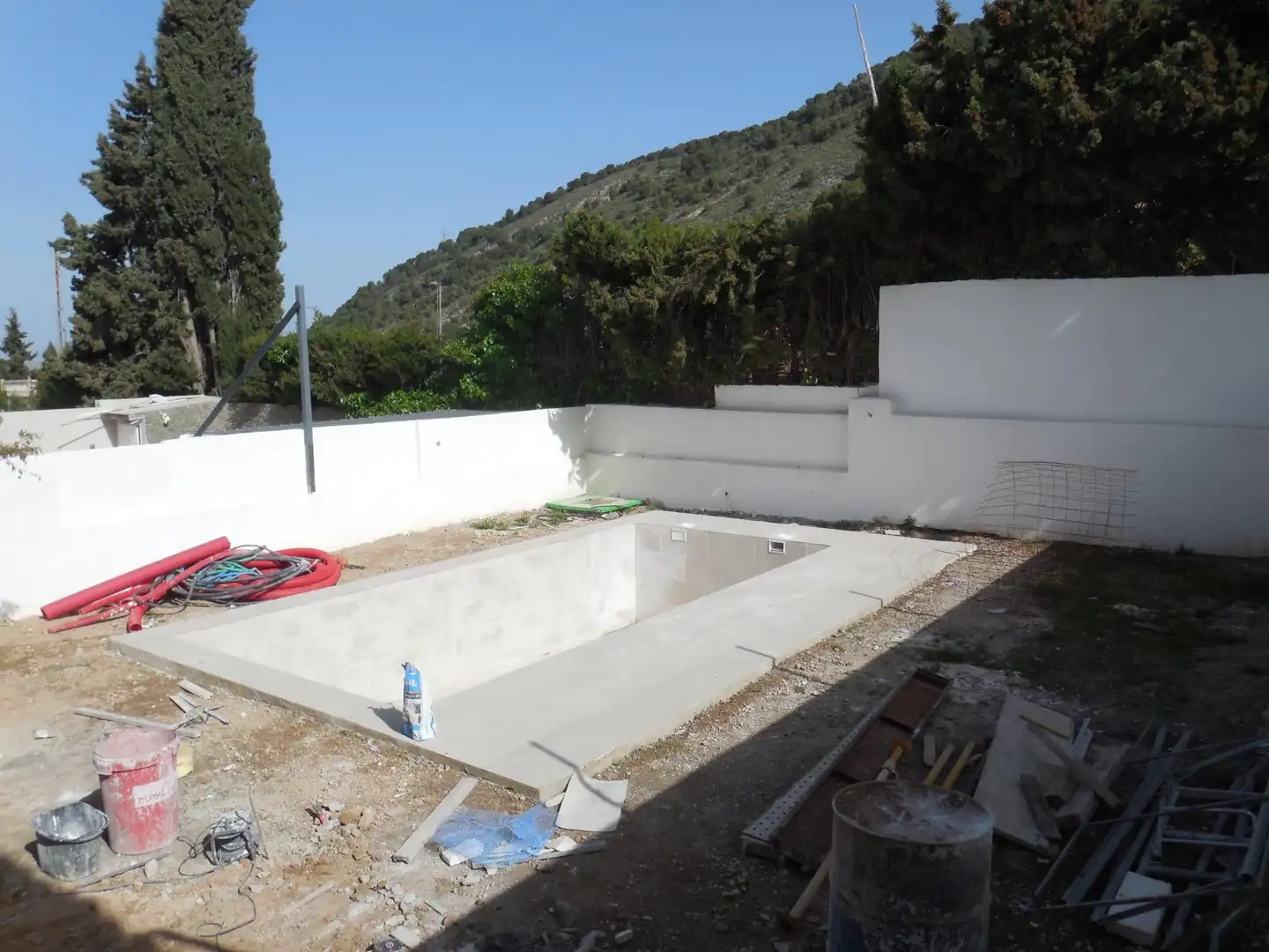 Swimming pool of Detached homes for sale in Padul