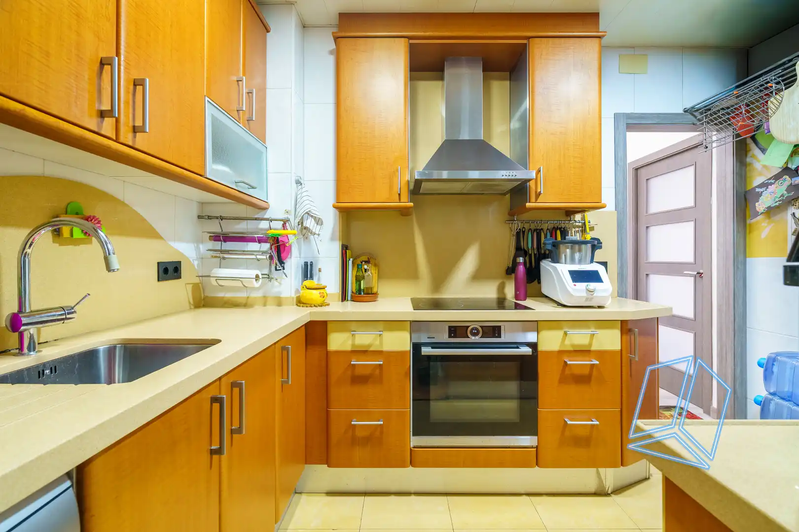 Kitchen of Flat for sale in Barcelona  with Heating and Balcony