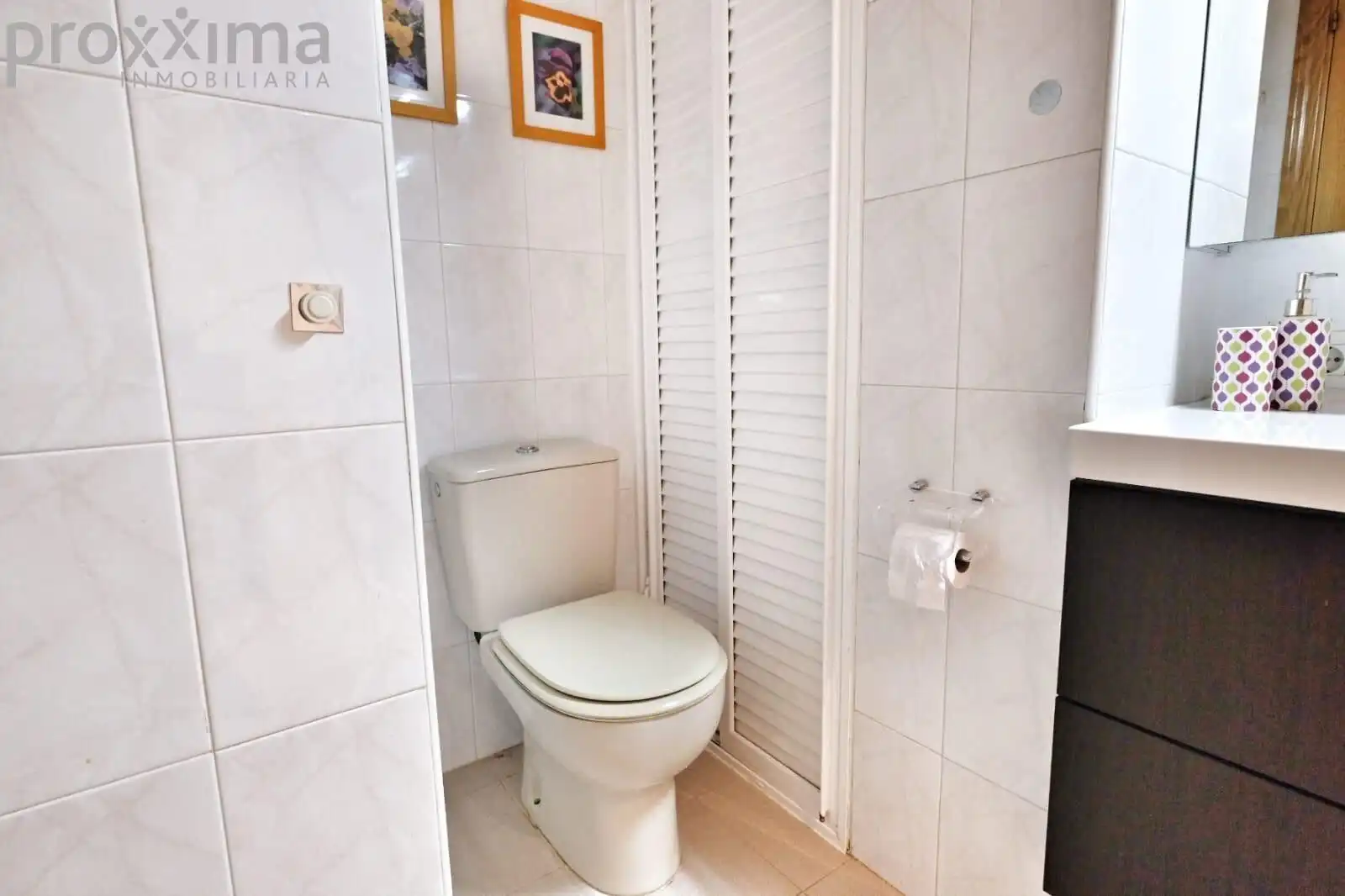 Baño de Piso en venta en Sevilla con Aire acondicionado, Trastero y Piscina comunitaria