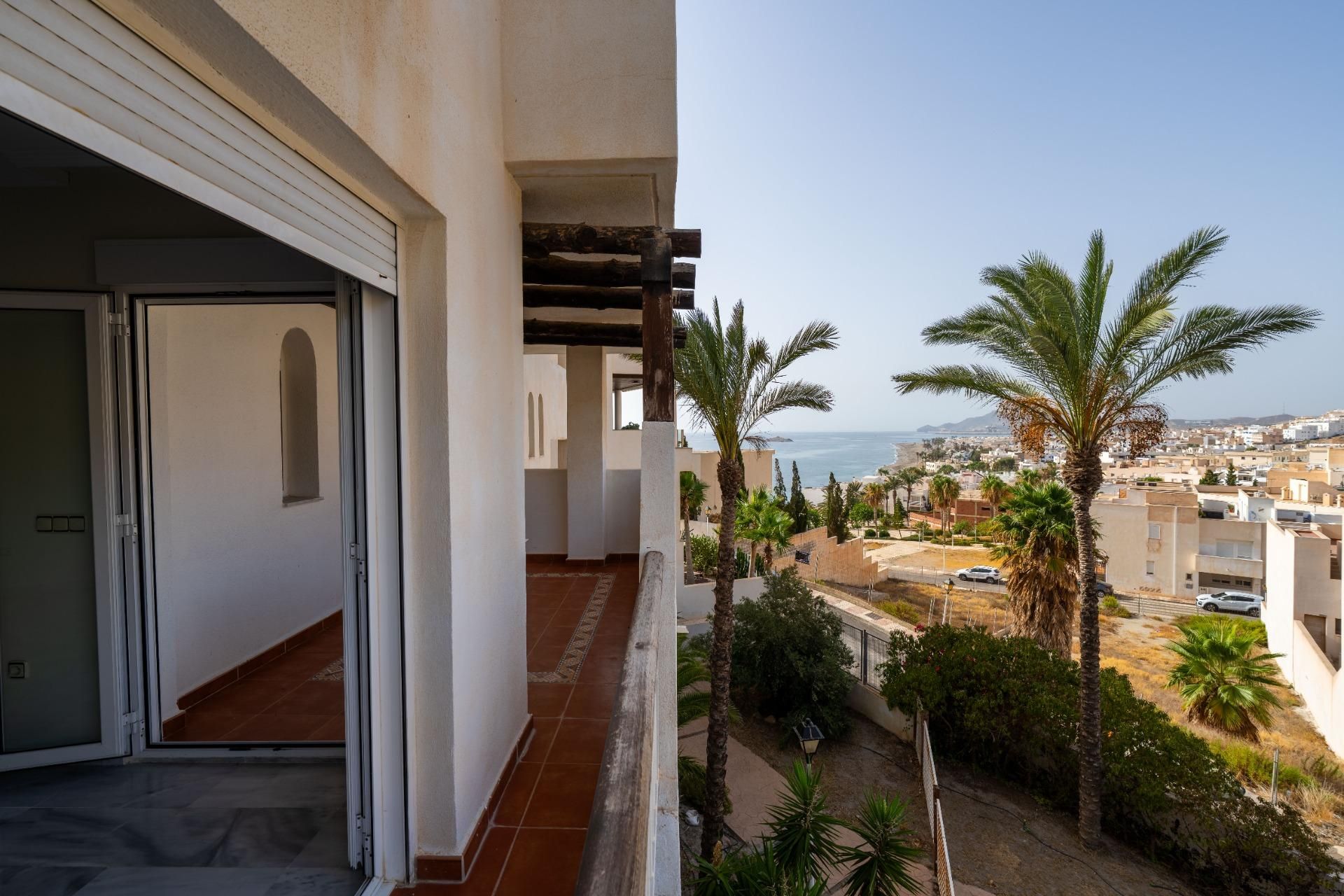 Balcony of Flat for sale in Carboneras  with Air Conditioner, Heating and Parquet flooring