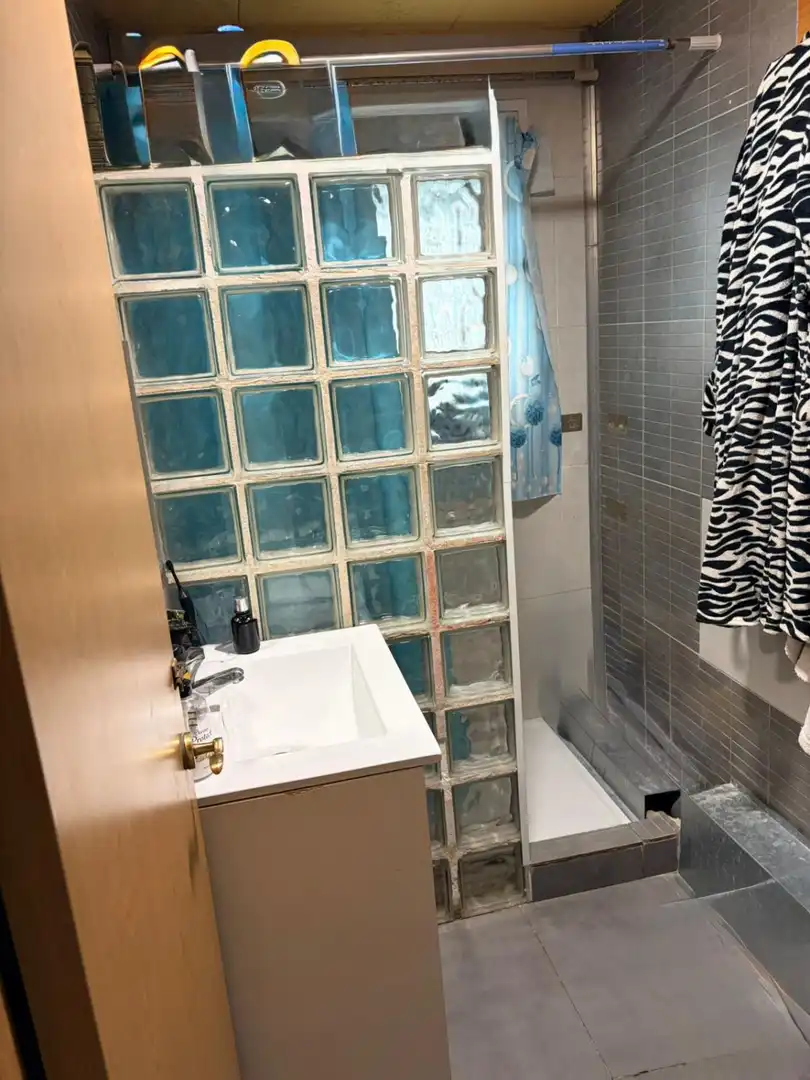 Piso con terraza en venta en Cerdanyola, imagen 5