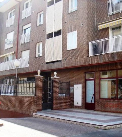 Foto 2 de Garaje en venta en Covaresa, Valladolid Capital