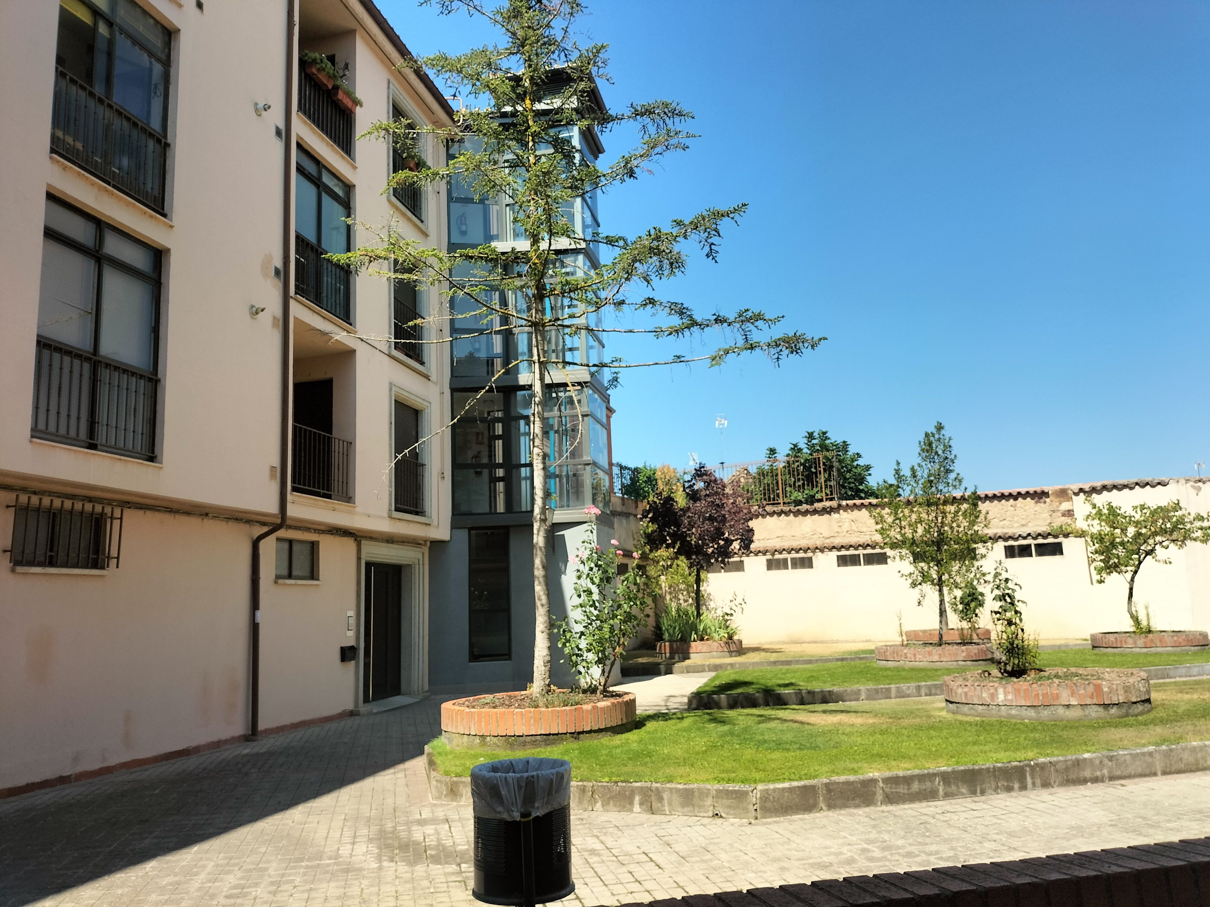 Exterior view of Flat for sale in Zamora Capital   with Heating and Furnished