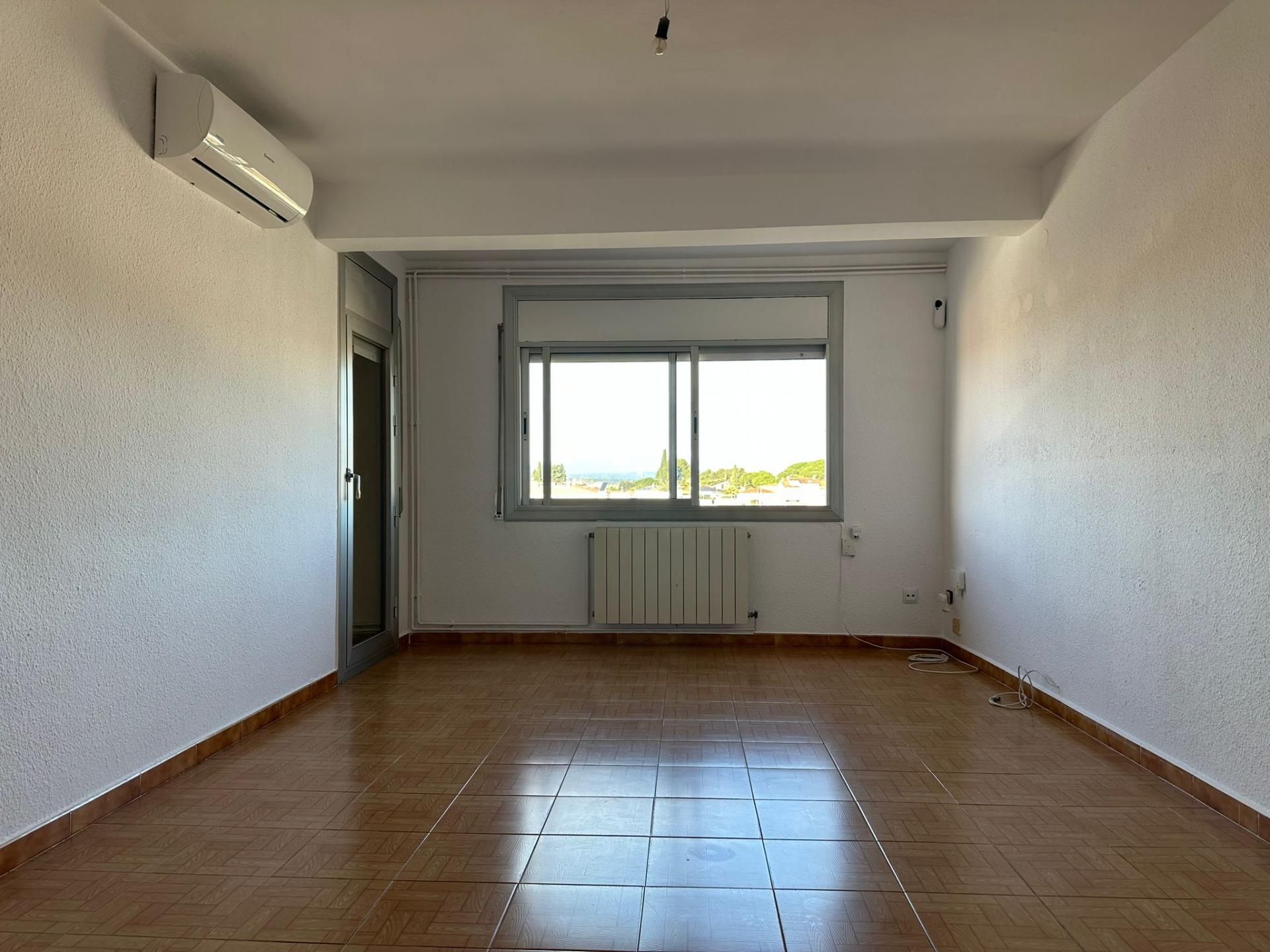 Dormitori de Pis en venda en Montmeló amb Aire condicionat, Calefacció i Traster