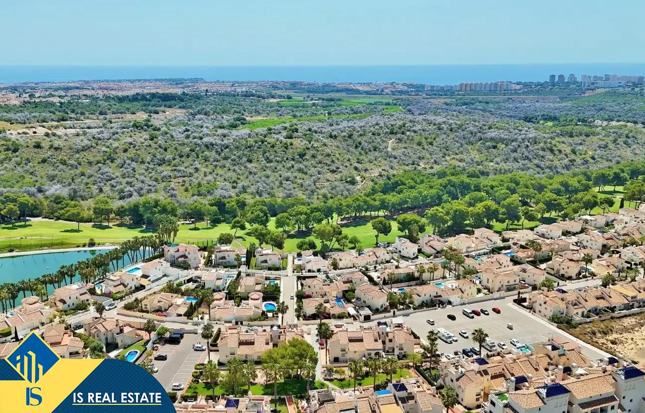 Exterior view of Detached homes for sale in Orihuela  with Air Conditioner, Heating and Private garden