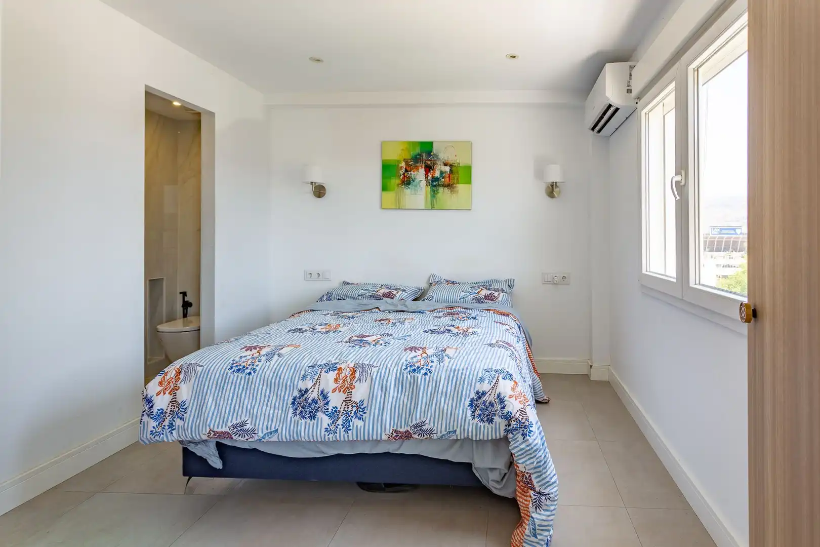 Bedroom of Flat for sale in Málaga  with Air Conditioner, Terrace and Furnished