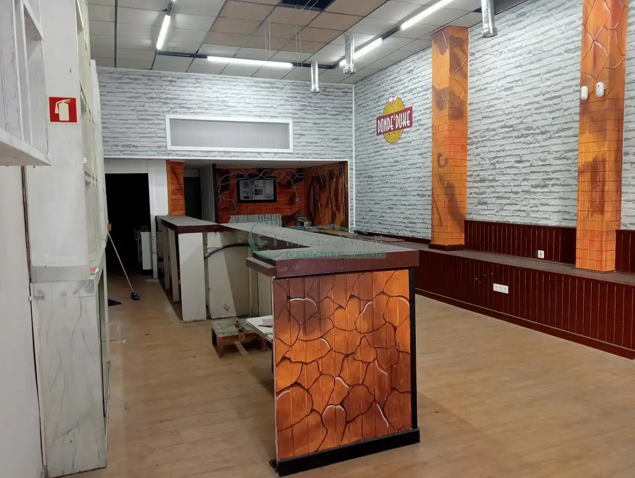 Local comercial de lloguer a Centro Urbano, imagen 3