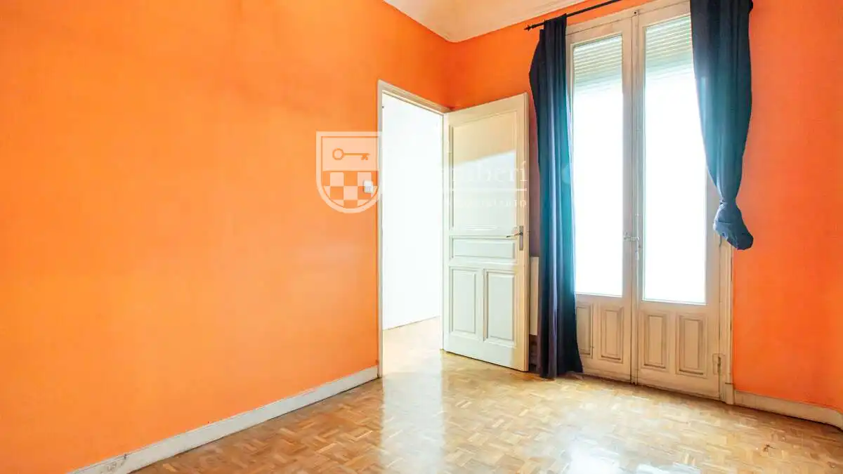 Bedroom of Flat for sale in Madrid  with Heating, Storage room and Balcony