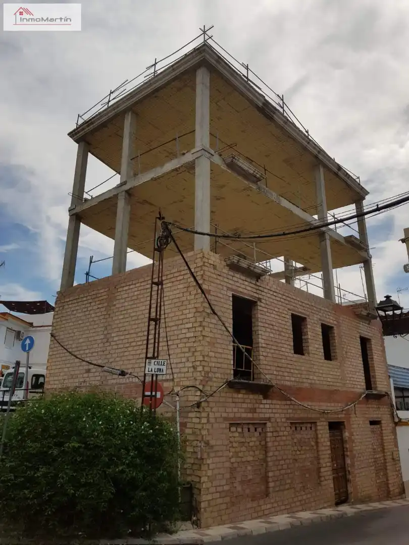 Außenansicht von Gebäude zum Verkauf in Alcalá del Río