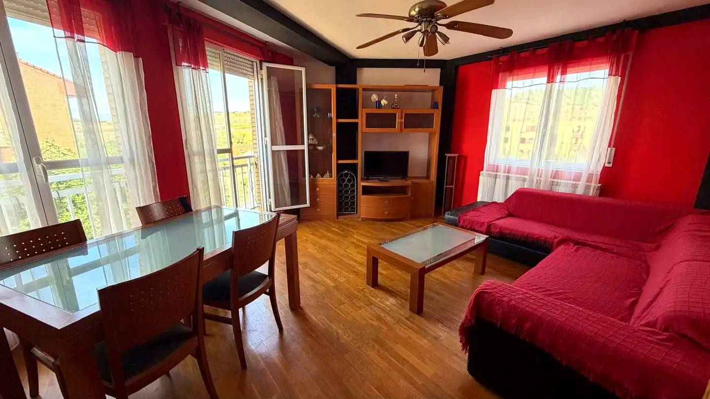 Living room of Flat for sale in Fuenmayor, La Rioja