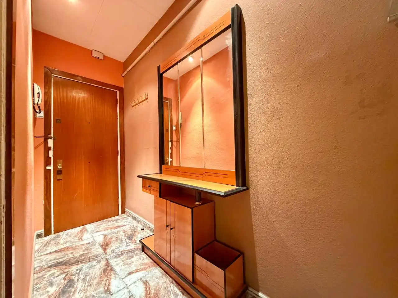 Flat for sale in  Barcelona Capital