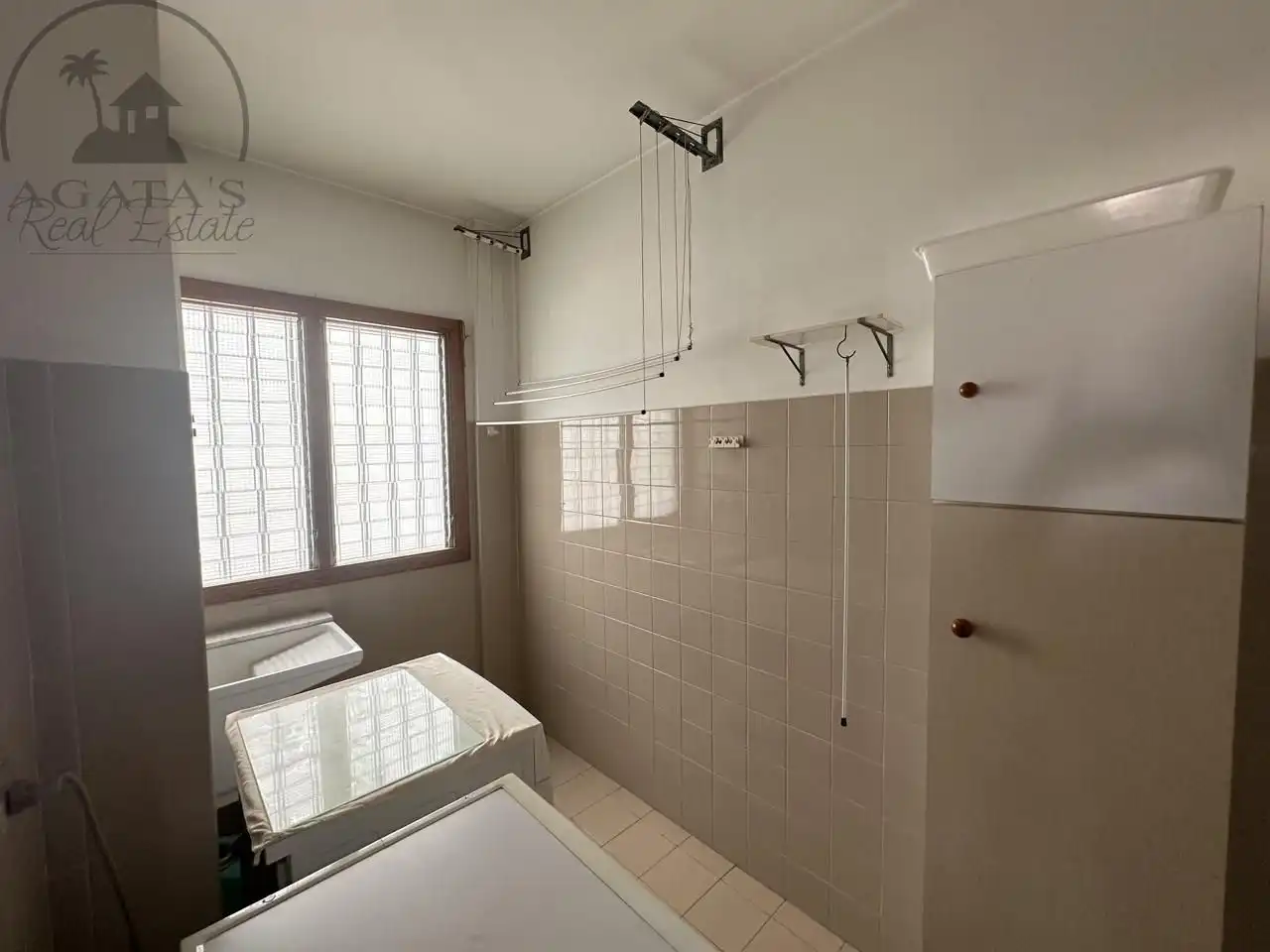 Bathroom of Flat for sale in Santa Cruz de Tenerife  with Terrace