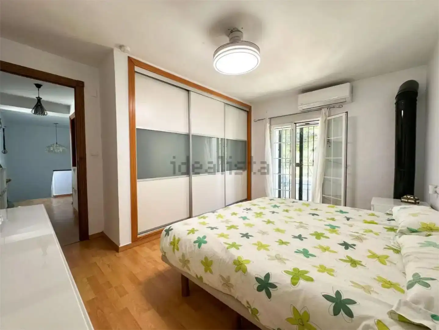 Dormitori de Finca rústica en venda en Cártama amb Aire condicionat i Piscina