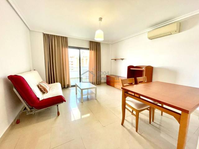 Piso en Alquiler en Carrer Tramuntana en Mirador de la Cala - Benimar