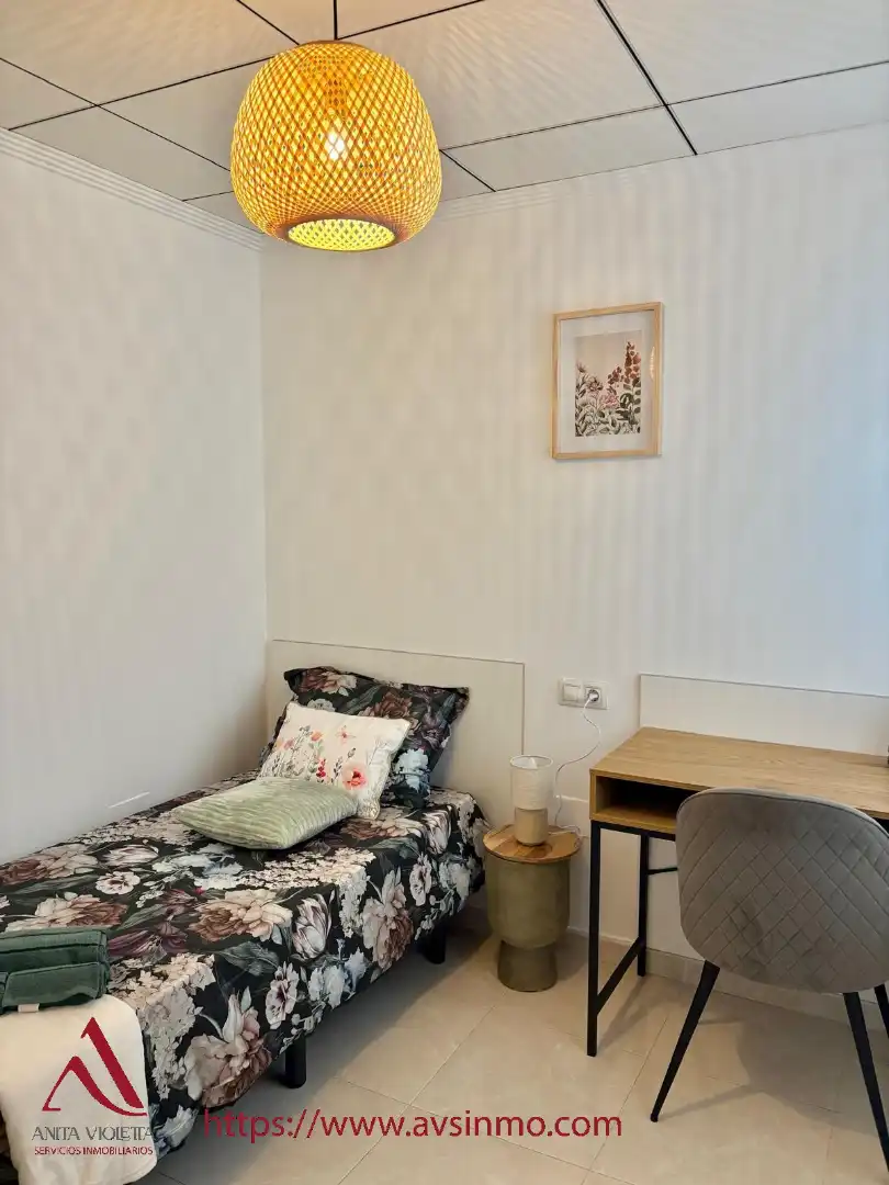 Mini appartamento con terrazza in vendita a Avenida Diego Ramírez Pastor 57, imagen 10