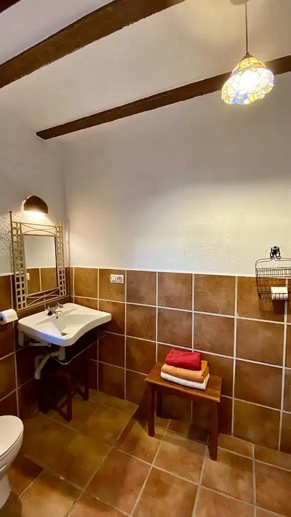 Bany de Casa o xalet en venda en Taberno amb Calefacció, Jardí privat i Traster