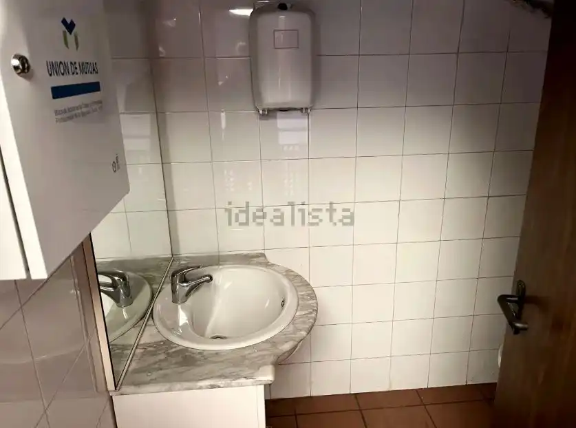 Nau industrial en venda a Chapinería