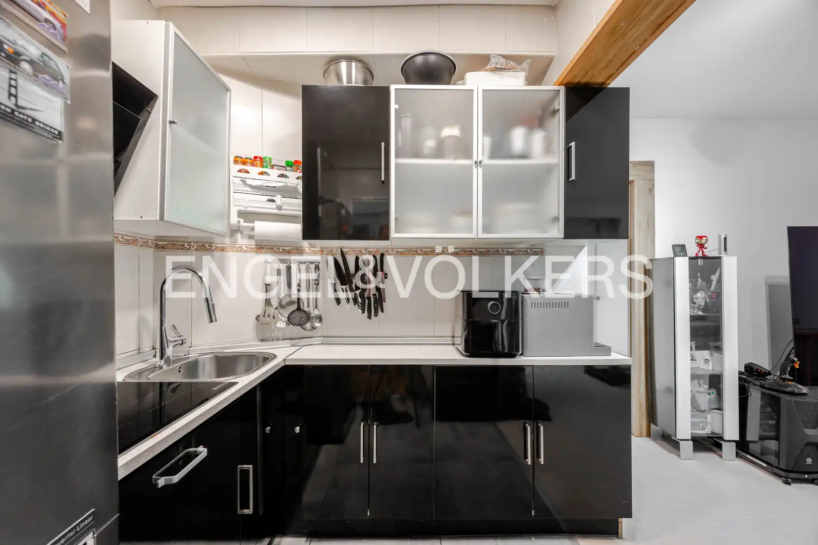 Flat with garden for sale in Zubiaurre Pasealekua, imagen 13