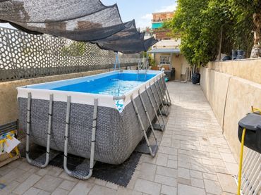 Casa amb piscina en venda a Singuerlín