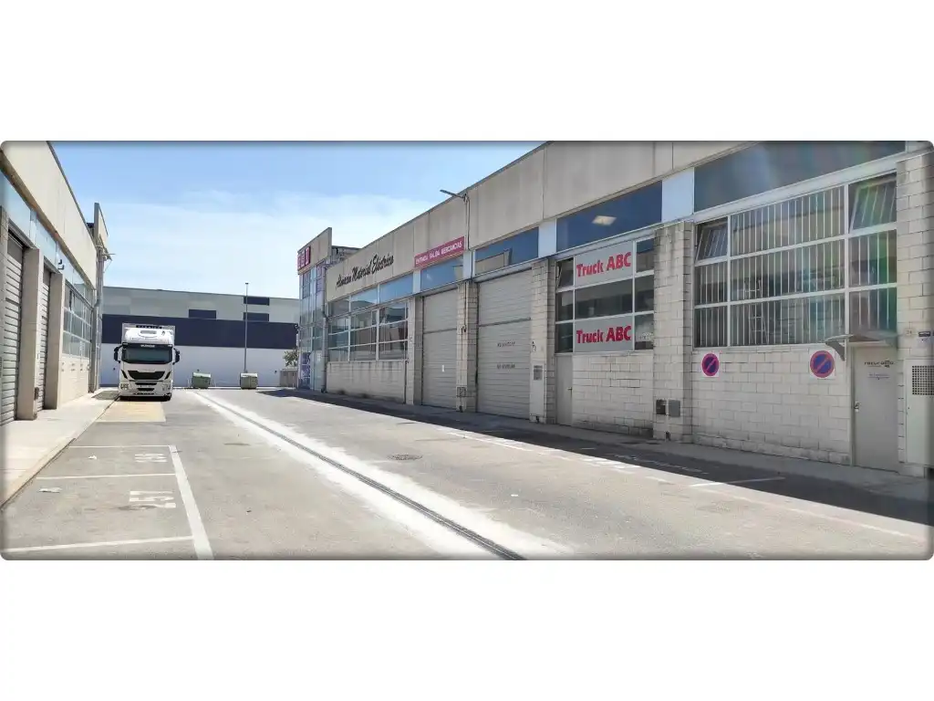 Fabrikhallen zum Verkauf in Carrer del Transport, 20, Benipeixcar - El Raval