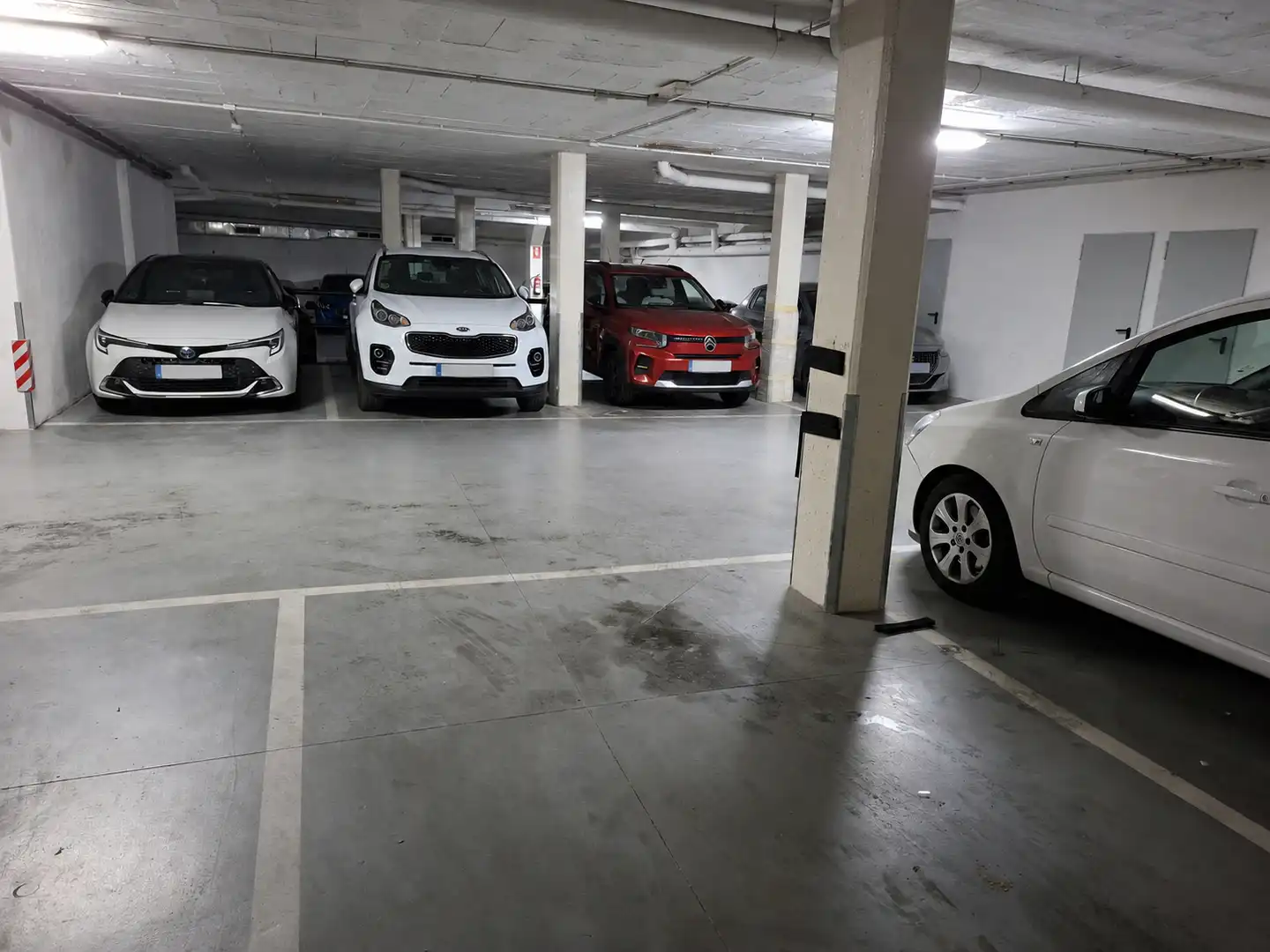 Parking of Garage for sale in Breda