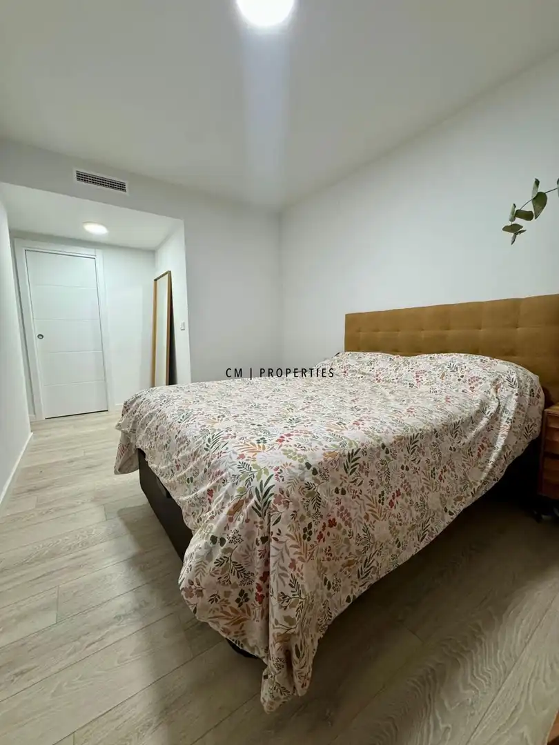 Habitación de Piso de alquiler en Valencia con Aire acondicionado, Calefacción y Parquet