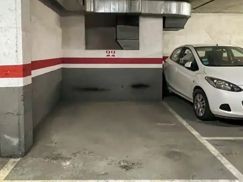 Parking de Piso en venta en  Barcelona Capital
